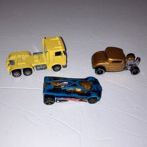 Vintage Hot Wheels Cabover Semi (1986) -‎ Slingshot (2002)- 32 Ford (1997)